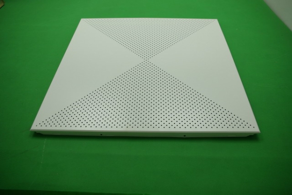 绿色环保对角冲孔铝方板 铝扣板600*600